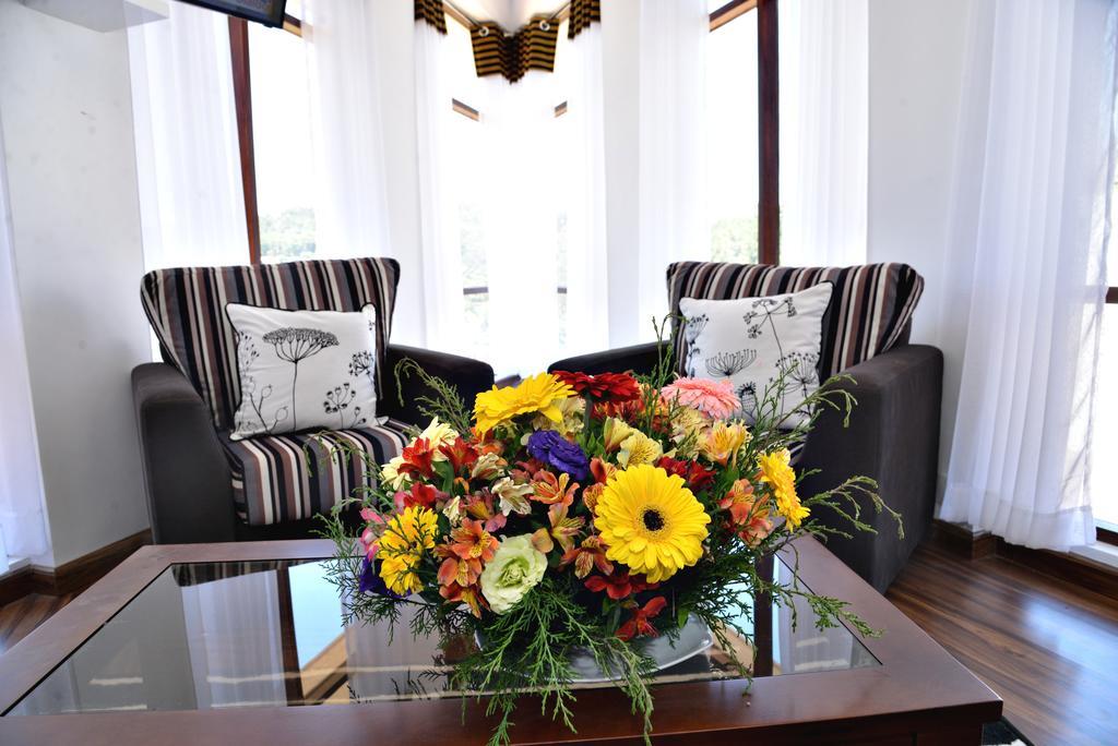 Kingsford Residences Nuwara Eliya Bagian luar foto